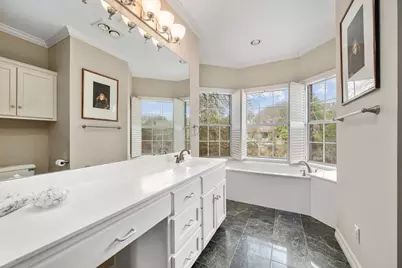 2716 Hillview Green Lane, Austin, TX 78703 - Photo 20