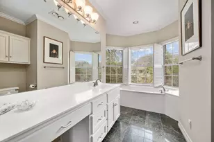2716 Hillview Green Ln, Austin, TX 78703 - Photo 20
