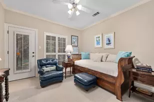 2716 Hillview Green Ln, Austin, TX 78703 - Photo 22