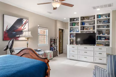 2716 Hillview Green Lane, Austin, TX 78703 - Photo 16