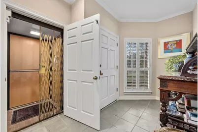 2716 Hillview Green Lane, Austin, TX 78703 - Photo 16