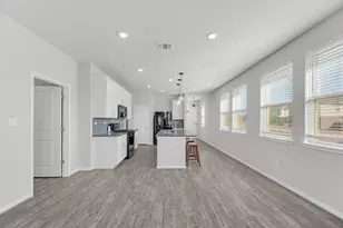 101 Mountain Valley St, Georgetown, TX 78628 - Photo 22