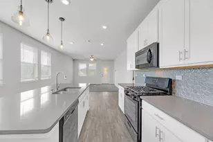 101 Mountain Valley St, Georgetown, TX 78628 - Photo 16