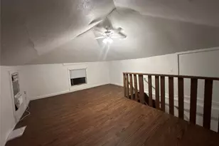 220 Stratford Ct, San Antonio, TX 78223 - Photo 22