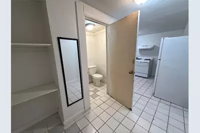 220 Stratford Court, San Antonio, TX 78223 - Photo 10