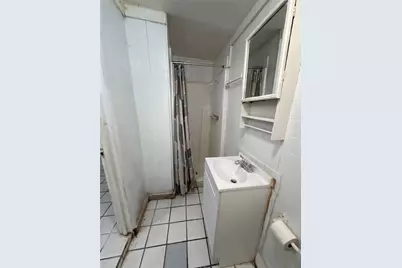 220 Stratford Court, San Antonio, TX 78223 - Photo 14