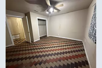 220 Stratford Court, San Antonio, TX 78223 - Photo 24