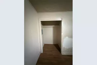 220 Stratford Court, San Antonio, TX 78223 - Photo 32