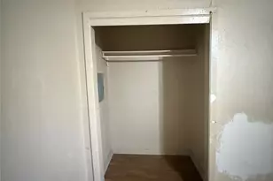 220 Stratford Ct, San Antonio, TX 78223 - Photo 32