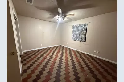 220 Stratford Court, San Antonio, TX 78223 - Photo 30