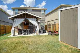 205 Driftwood Ln, Bastrop, TX 78602 - Photo 22