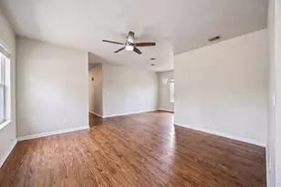 4408 Lendall Ln, Austin, TX 78744 - Photo 4