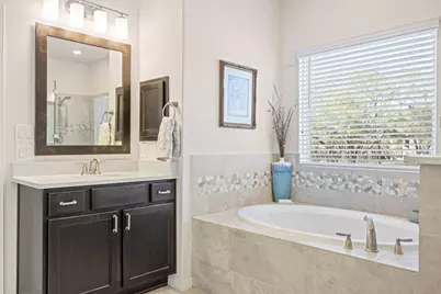 210 Raptor Beak Way, Cedar Creek, TX 78612 - Photo 14