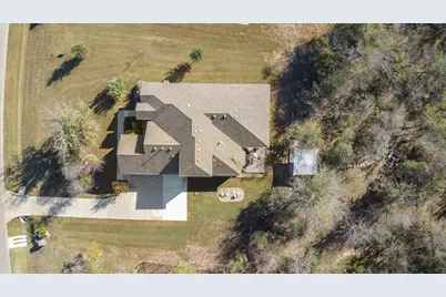 210 Raptor Beak Way, Cedar Creek, TX 78612 - Photo 34