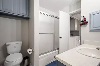 806 W 24th Street #323, Austin, TX 78705 - Photo 10