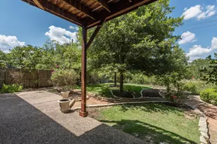 11704 Emerald Falls Dr, Austin, TX 78738 - Photo 24