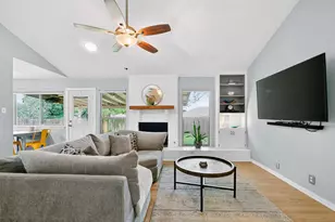 2005 Scofield Ln, Austin, TX 78727 - Photo 4