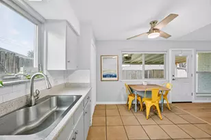 2005 Scofield Ln, Austin, TX 78727 - Photo 16