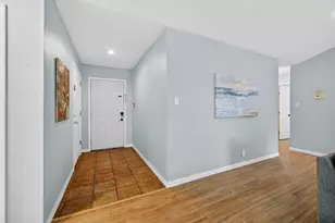 2005 Scofield Ln, Austin, TX 78727 - Photo 2