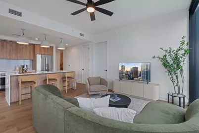 84 East Avenue #1801, Austin, TX 78701 - Photo 2