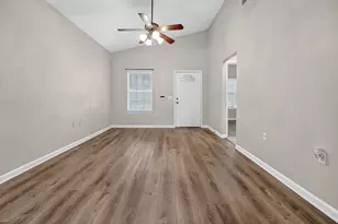 5625 Signal Point Point, Austin, TX 78724 - Photo 8