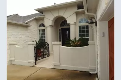 1813 Val Verde, Austin, TX 78732 - Photo 4