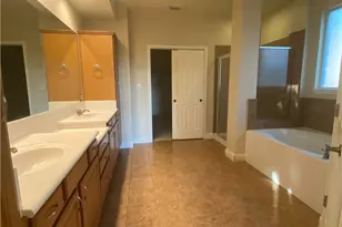 1813 Val Verde, Austin, TX 78732 - Photo 20