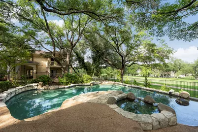 12 Treehaven Lane, The Hills, TX 78738 - Photo 26