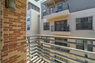 711 W 26th St, Austin, TX 78705 - Photo 22