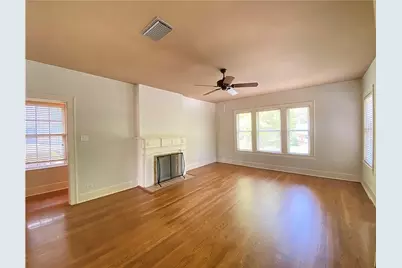 609 Texas, Austin, TX 78705 - Photo 4