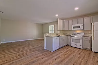 401 Hedgewood Drive #C, Georgetown, TX 78628 - Photo 18