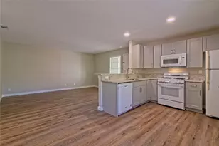 401 Hedgewood Dr, Georgetown, TX 78628 - Photo 18