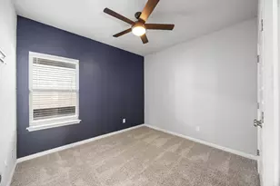 225 Unforgiven Ln, Jarrell, TX 76537 - Photo 20