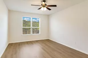 820 Goldilocks Ln, Manchaca, TX 78652 - Photo 12