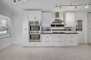 13135 Mill Stone Dr, Austin, TX 78729 - Photo 16