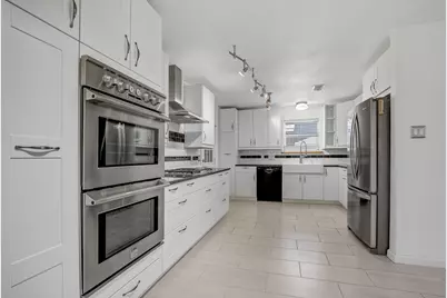 13135 Mill Stone Drive, Austin, TX 78729 - Photo 10