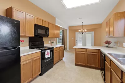 109 Silver Lace Lane, Round Rock, TX 78664 - Photo 12
