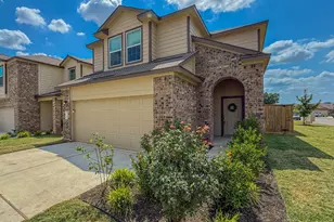 725 Bronco Billy Dr, Jarrell, TX 76537 - Photo 2