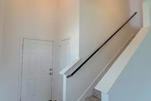 725 Bronco Billy Dr, Jarrell, TX 76537 - Photo 6