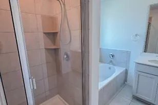 725 Bronco Billy Dr, Jarrell, TX 76537 - Photo 20