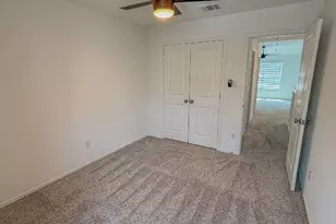 725 Bronco Billy Dr, Jarrell, TX 76537 - Photo 30