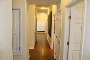 109 W 38th St, Austin, TX 78705 - Photo 16