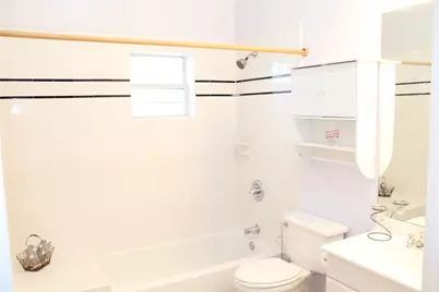 109 W 38th Street #B, Austin, TX 78705 - Photo 14