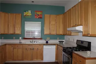 109 W 38th St, Austin, TX 78705 - Photo 6