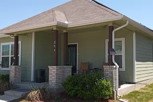 204 Oldbridge Dr, Hutto, TX 78634 - Photo 2