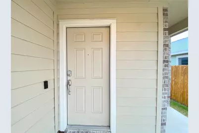 529 Greatest Gift Way, Jarrell, TX 76537 - Photo 2