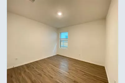 529 Greatest Gift Way, Jarrell, TX 76537 - Photo 18