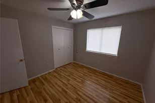 6201 Avery Island Ave, Austin, TX 78727 - Photo 12