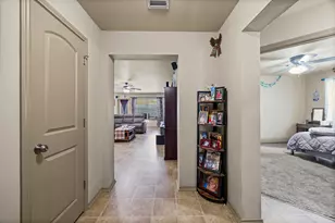 1315 Lantana Ct, Gonzales, TX 78629 - Photo 6