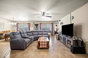 1315 Lantana Ct, Gonzales, TX 78629 - Photo 8